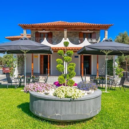 Afroditi Holiday Home- Green View Apartment Svoronata Exterior photo