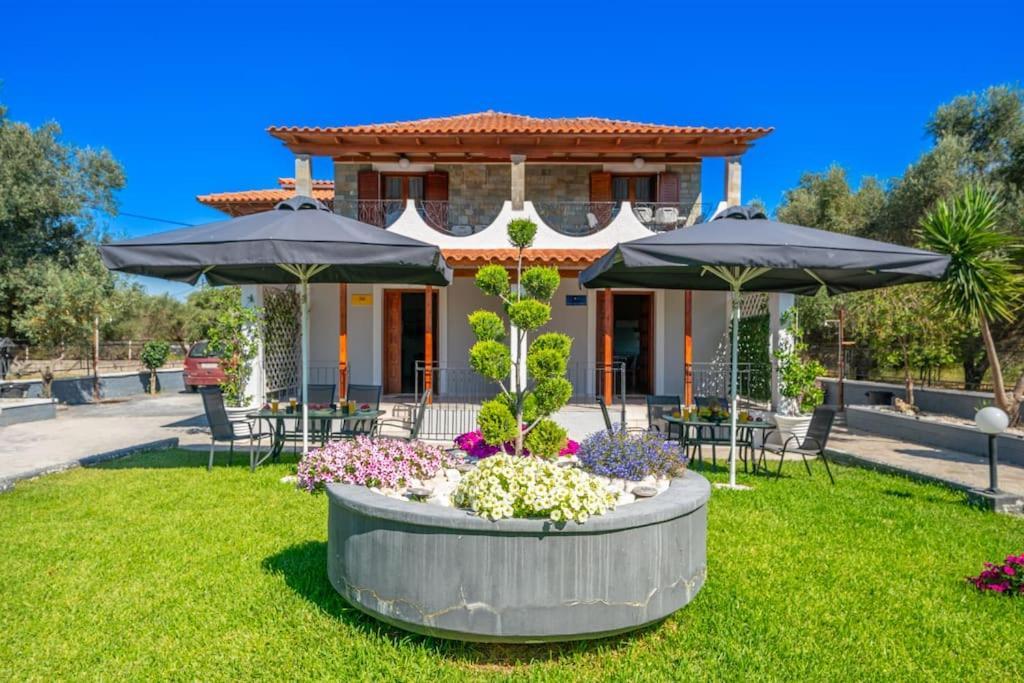 Afroditi Holiday Home- Green View Apartment Svoronata Exterior photo